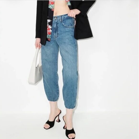 Frame The Lounge High Rise Cropped Jeans in Chill Relaxed Look Designer Jogger